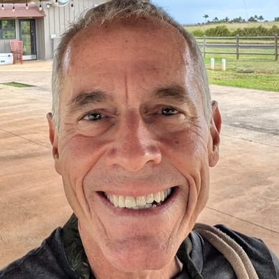 Ponderings & postings from the Pacific on 🏝️Kauaʻi livin' simple w/ reposts of absurd, inspiration + some #badvertising from pastured vocation