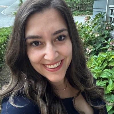 Cassandwich19's profile picture. no idea what I’m doing on X 😅                   Swiftie - Taycouver N3