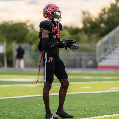 Derrell Hines jr | CO 2028 | 6’1 | 170 | HHS | contact | 3522140493. jrhines.derrell@gmail.com | Hudl https://t.co/jH9LINyROR
