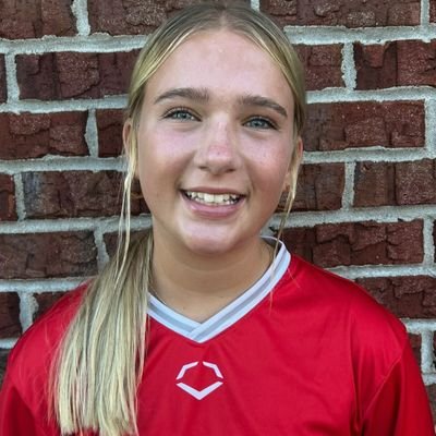 LaylaScott2029's profile picture. OF/1B/P  ll Louisville Lady Sluggers-Huecker/Peyton #14 ll Webster County High School 2029 II laylasoftballscott@gmail.com