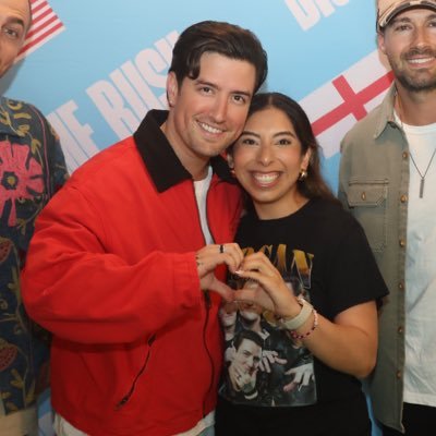 Alexiag50's profile picture. I literally only use twitter because of Logan (and BTR) Logan’s WWG 8.5.23❤️