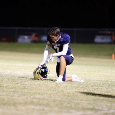 2027 | WR/ATH | 5.14 GPA | 5’10 165lbs | 4.7 40 yd | Cary Christian School (NC) | #uncommitted cennoth@outlook.com 919.986.5535
