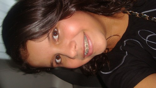 Não sinto raiva, não sinto nada. Sinto saudade, de vez em quando. Quando penso que podia ter sido diferente.