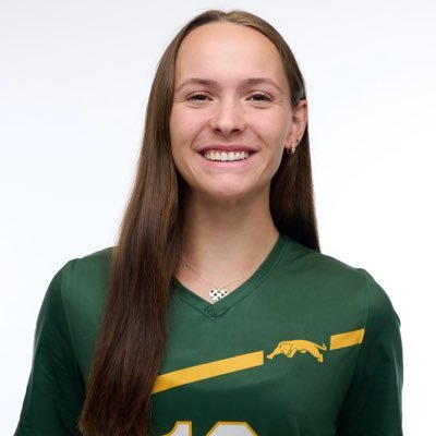 Graduate student @ the University of Regina 🧫🧬🥼 / Cougars Soccer #16