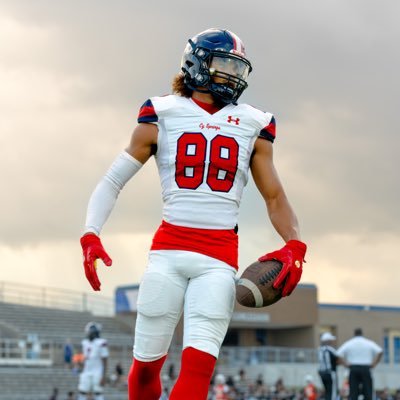 thesydonofrio's profile picture. Class of ‘26 WR/RB/ #8/ 6’0 /185Lbs GPA: 3.46 /phone# : 571-442-2688 /40:4.5