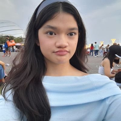 AayisahJ's profile picture. did I mention