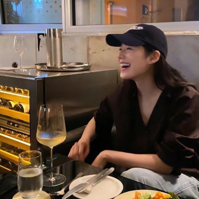 シンガポール📍| nuy金融修士➡️𝗧𝗼𝗽外資𝘁𝗿𝗮𝗱𝗲𝗿| intj−a
🍸酒の品の良いあなたの肝臓に値するマニア|酒(持参ください护肝片)
🍷WSETレベルII所持酒を飲みます
日本語初心者,よろしくお願いします🎀