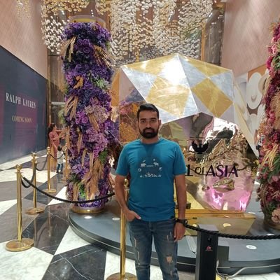 Ravinde98838081's profile picture. 