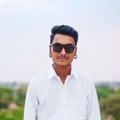 indragurja5241's profile picture. 