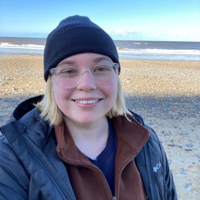 ordinand @westcott_house | @lcfc fan | former @kingstrs | she/they 🏳️🌈