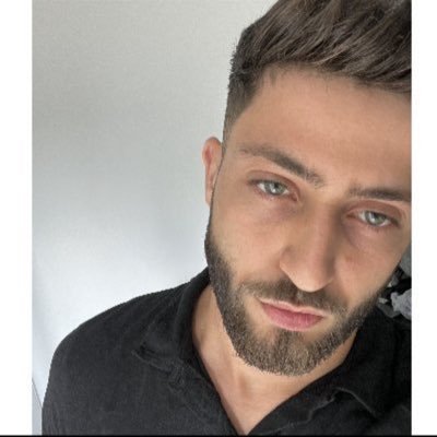 yakovd30's profile picture. 