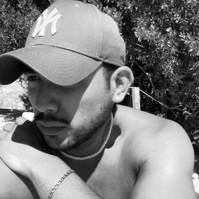 Diego Ayala | Mexicano • Hello stalker🙋🏻♂️| Hip hop artist/Blogger🌚 IG= Stuy