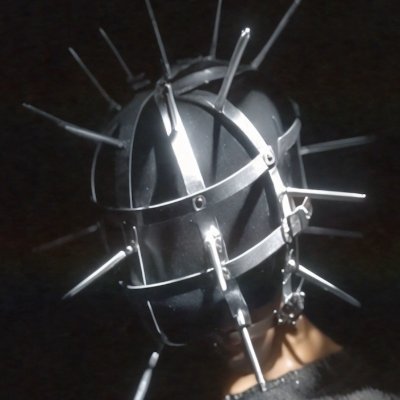 Vinipodio's profile picture. God Praise