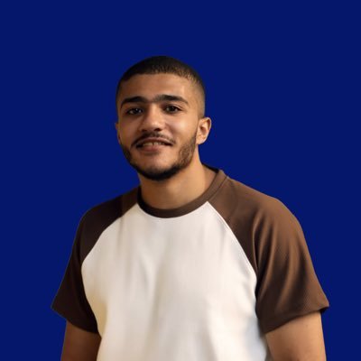 abdo_graphics2's profile picture. أعمل علي أن يكون البراند الحاص بيك الوجهة الأولي للعملاء عن طريق حلول بصرية بخبرتي في التصميم التسويقي وفهمي للهوية البصرية.