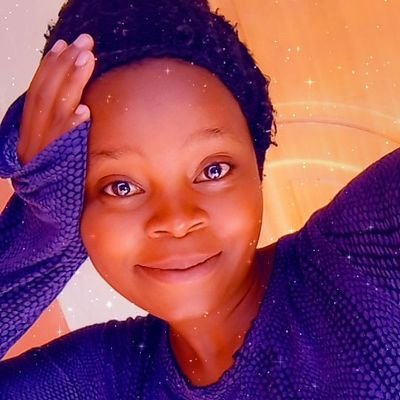 Ykuria6Yvonne's profile picture. Capricorn♑
Smiling machine😊
milk for health and wealth🥛🤍