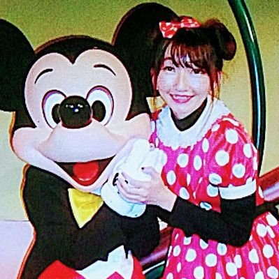 MIKAKO_OsAkA's profile picture. 大阪🏠いきなりDMどぉぞ(ฅ•.•ฅ)ﾃﾞｨｽﾞﾆｰ大好き✐☡友達も希望(*˙ᵕ˙ *)🎶
ブラマヨ小杉ｻﾝにフォローされてる^^八光ｻﾝ.ﾐﾙｸﾎﾞｰｲ駒場さんに認識されてる♪ #大阪  #友達 #ディズニー #ユニバ  #disney #USJ #フォロー
 #Instagram ↓