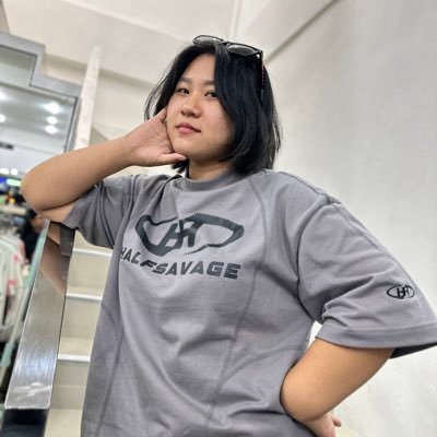 buabua9875's profile picture. 