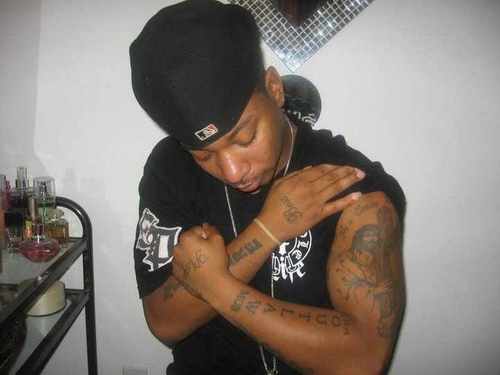 PresshaPimp's profile picture. One Luv One Thug One Nation