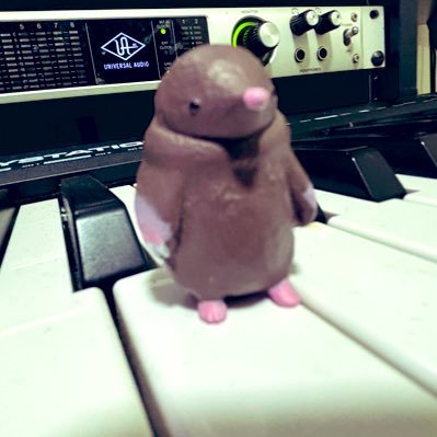 楽曲制作→「にゃんこ大戦争」「オーバーロード」「ウルトラマン」「ブレマイ」「金色のコルダ」「ネオロマ」「Z/X」他多数。 パチンコ、パチスロのサウンド制作もしております✨仲良くしてくださいませ、絡んでいただけるとMoGuraは大変喜びます。趣味全開のフリーbgmのチャンネルもしております。