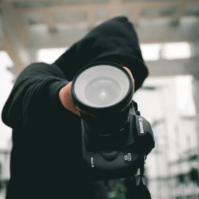 manosphotosgr's profile picture. Building a life through moments