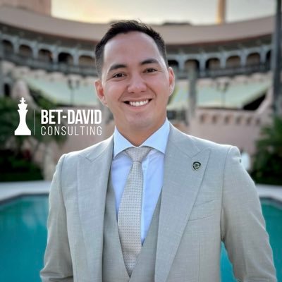 aaronmont7's profile picture. Manager & Executive Business Coach @BetdavidConsulting
