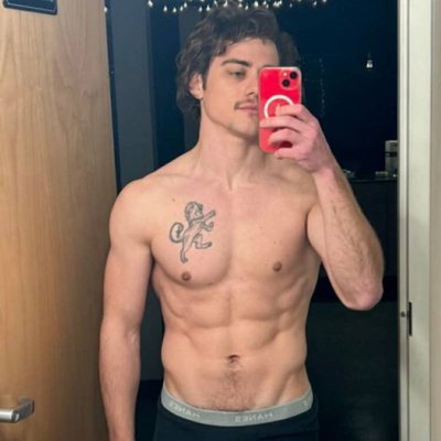 I'm single and gay AF 🏳️‍🌈