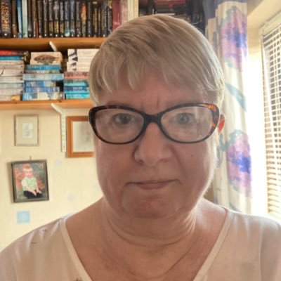 Russell Crowe fan and villager. Love Art 🖼 and books 📖 and movies. LFC supporter. Shy but loyal x