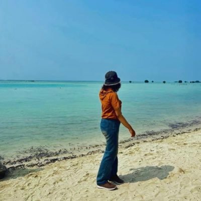 urvlinder's profile picture. Yasin:40