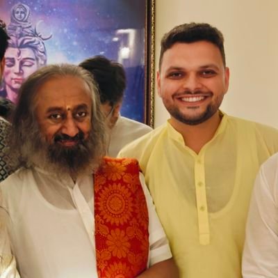 Technical Project Manager. Faculty with The Art of Living. Meditator. Aligned to @SriSri vision of a stress free violence free world!