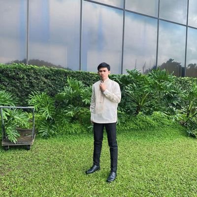 CarloLumagbas's profile picture. 