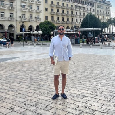 NE MUTLU TÜRKÜM DİYENE🇹🇷 BJK🦅HAYVAN SEVER🐺🐈🐕