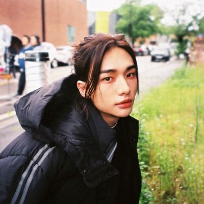 Javiera • 29 • Por la Horda • Capricornio • Hwanger • Saturno • Instagram: Azz.inoth • Hyunjin • Balu