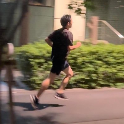 kenta_bell's profile picture. 趣味はゴルフ🏌️とランニング🏃。2024年6月からラン開始。PB04:24:01。マラソン特訓中。ゴルフはまぁ楽しけりゃいい。チワプーに癒される毎日。海外通信なら任せて！