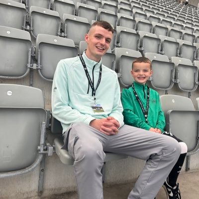 JonnyEastlake's profile picture. ⚫️⚪️⚫️⚪️⚫️⚪️ Jacob Alexander ❤️