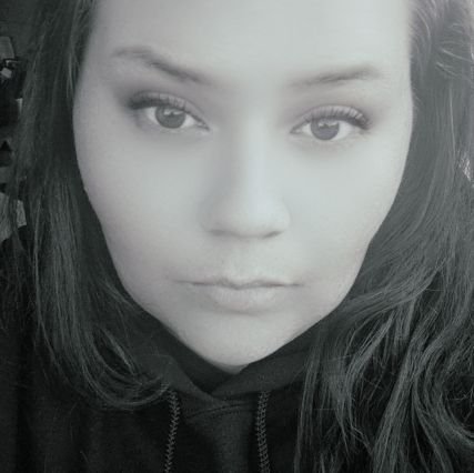 💜 Gaming mom 3👶+2😸💜
🕊 31 y/o from Sweden 🌏
💻 PC & ps4 🎧
💙~ 2013 💙
💚~ 2019💚
💜~ 2020💜
~♡ Only Spread Love ♡~
🌸https://t.co/CVaZM7EauY🌸
