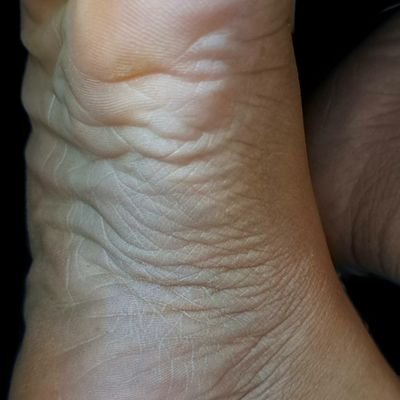 Come in and enjoy my sweet little exquisite feet
Spoil me papi: bc1qzrxlapnj80nee24lfzzp6fmccdzfrnsv2g95dy