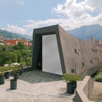 Parque Bicentenario, Cl. 51 #36-66, Medellín, Antioquia Entrada Libre