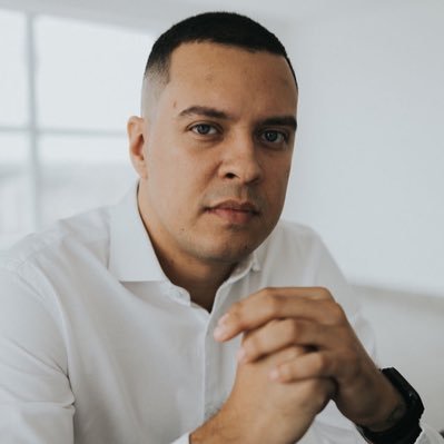 Não subo só campanhas de tráfego, ajudamos o seu negócio a alcançar um novo patamar.