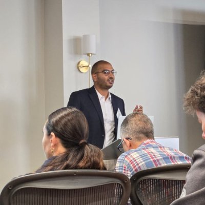 Post-doctoral research scholar at @RommieAmaro's lab @UCSanDiego
. .
Computational chemist & biophysicist.
. .
https://t.co/sP6uDqqMPI