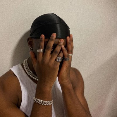 Zion_Creates's profile picture. Entrepreneur and Writer | Philosophy, Cosmology, Life Values, Modern Individual and Personal Growth.