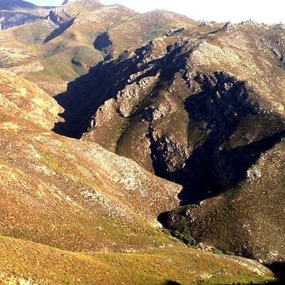 Boesmanskloof Hiking Trail Accommodation in McGregor, Western Cape in the Boesmanskloof and Riviersonderend Mountains Accom/Hiking/Relax/Mountains/ProteaFarmer