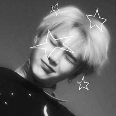 🍃 Persona que juega Fortnite y ama a BTS🍃
🌺Buena música y videojuegos🌺