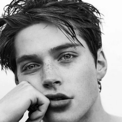 ahora50313949's profile picture. 저는 미국 이민에 전문적입니다.
ma vie

Partners HealthCare
boston