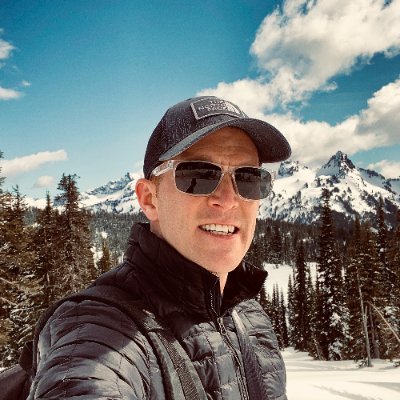 Hey, I'm Mark, and I'm a graphic designer, brand strategist and photographer, based in Nashville. I'm in the 1st year of my own business, Radius Design Studio.