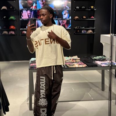 _theoriginalt's profile picture. ig: theoriginalt._ & lostfilesoftev