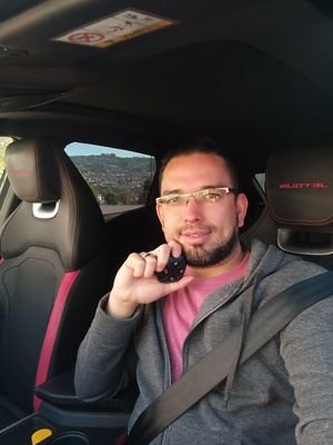 Actualmente vivo en Quito🇪🇨 Bisex-Activo Sin Sitio..Súper pana Jodedor Y Sincero a la hora De Decir Verdades Algo Crudo al Hablar.!