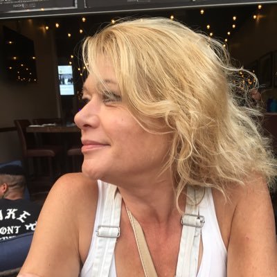 Disillusioned and sometimes delusional...long strange trip indeed Canadian patriot. body Removal Specialist. anarchist…don’t fucking tell me what to do