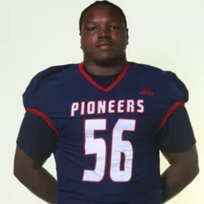 Goldenmoney2018's profile picture. 6'4 285/ 2021 ALL DISTRICT/ OL TACKLE BEAST MODE 2022 🔥🔥  Luke 11:21 🙏🏾🏈4692190883 @MNUFootball_