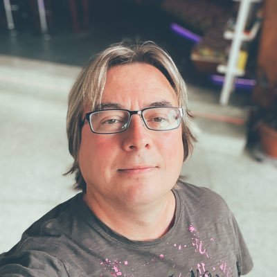 UX/UI Designer at Dodge Data & Analytics @DodgeData