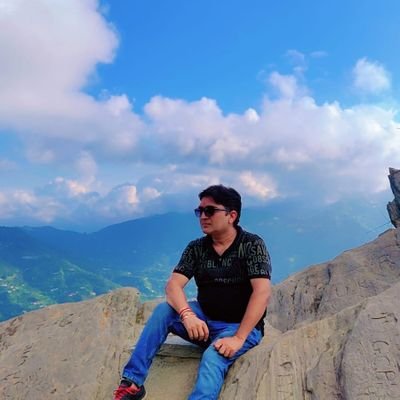 SunilKmr7282's profile picture. Enjoy every moment of your life, 
Zindagi milegi na dobara😇😇

🙏🙏Jai Shri Ram 🙏🙏